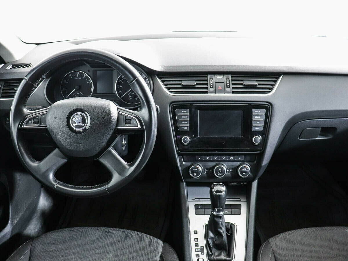 Skoda Octavia 1.8 РКПП, 2013, 123 000 км фото 9