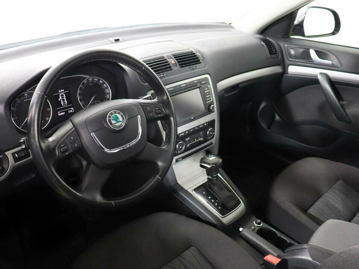 Skoda Octavia 1.8 РКПП, 2011, 147 000 км фото 5