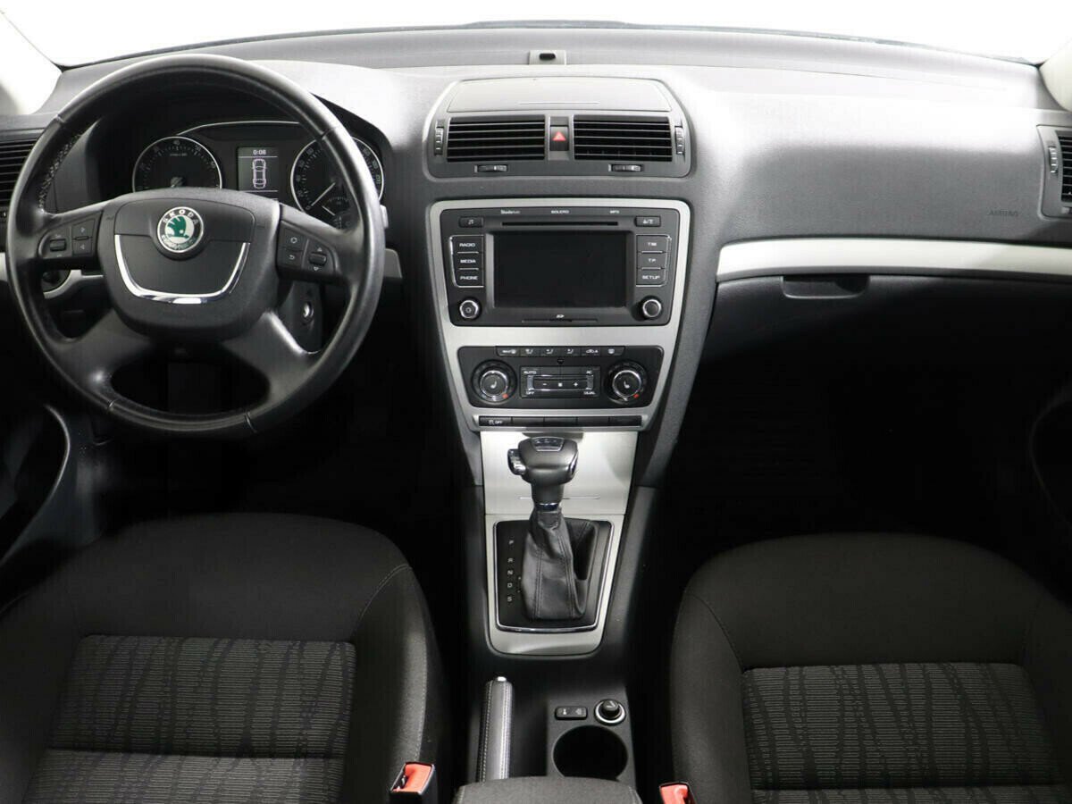 Skoda Octavia 1.8 РКПП, 2011, 147 000 км фото 8
