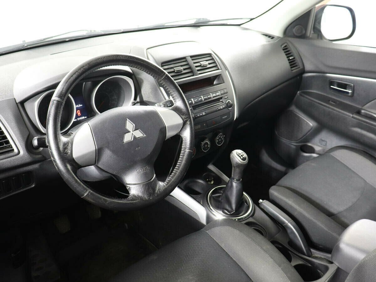 Mitsubishi ASX 1.6 МКПП, 2012, 141 000 км фото 5
