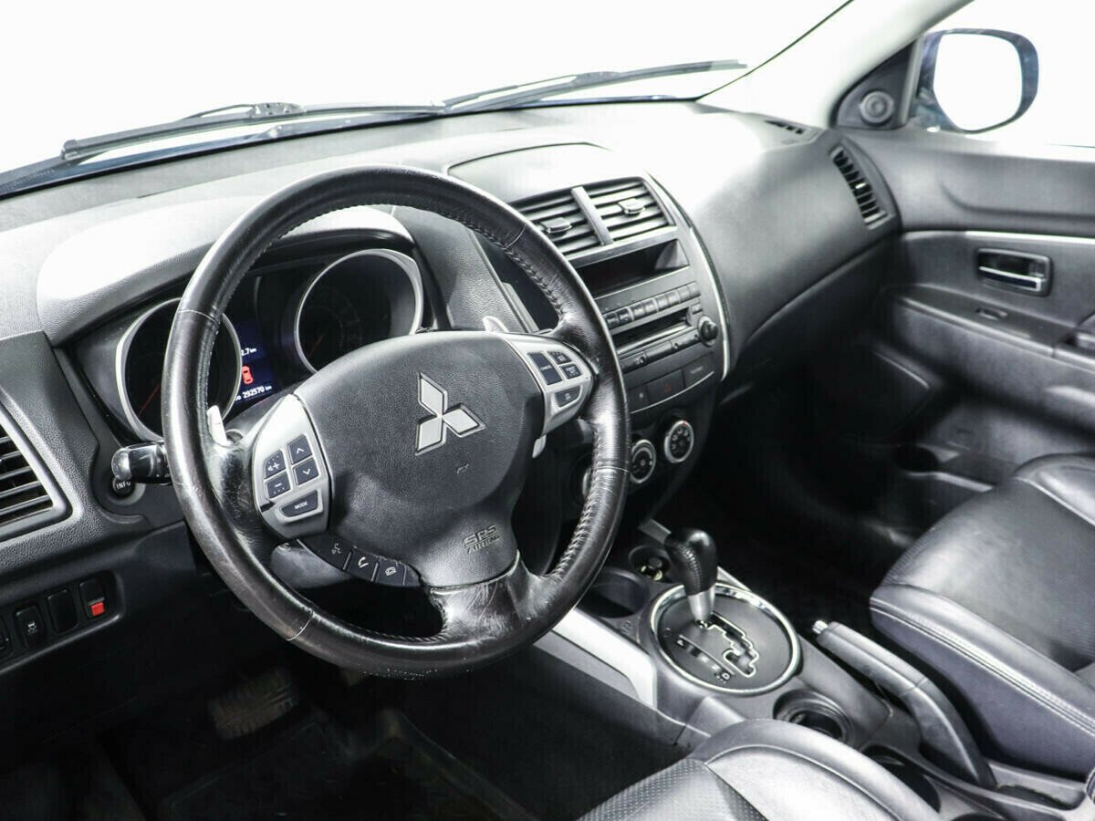 Mitsubishi ASX 1.8 CVT, 2012, 144 000 км фото 8