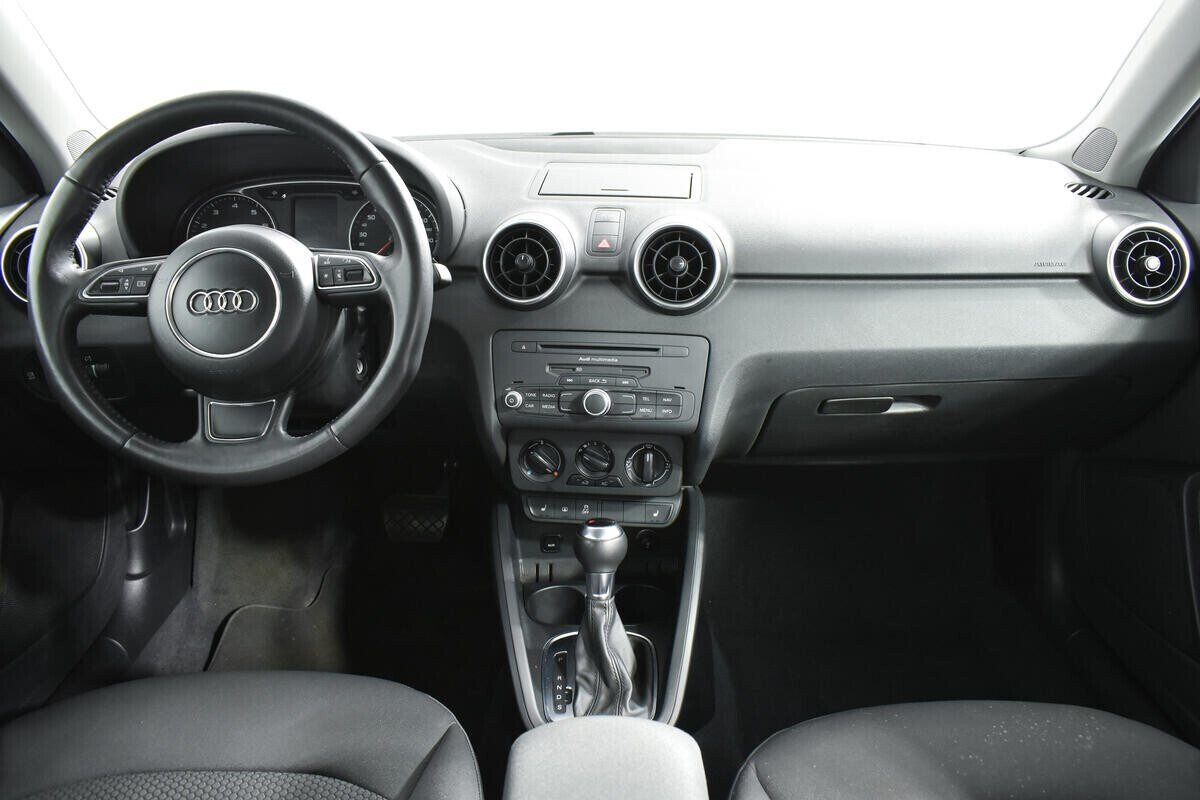 Audi A1 1.4 МКПП, 2013, 134 000 км фото 6
