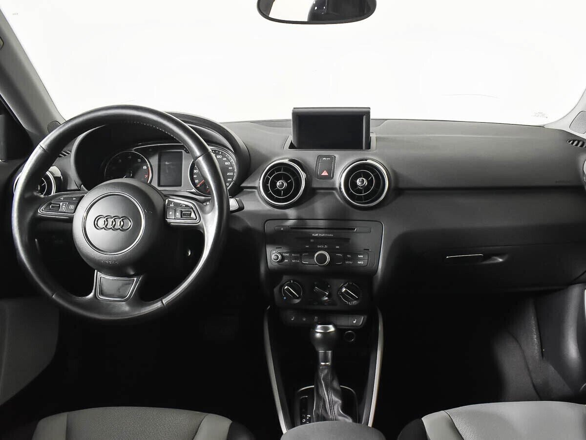 Audi A1 1.4 РКПП, 2012, 144 000 км фото 7