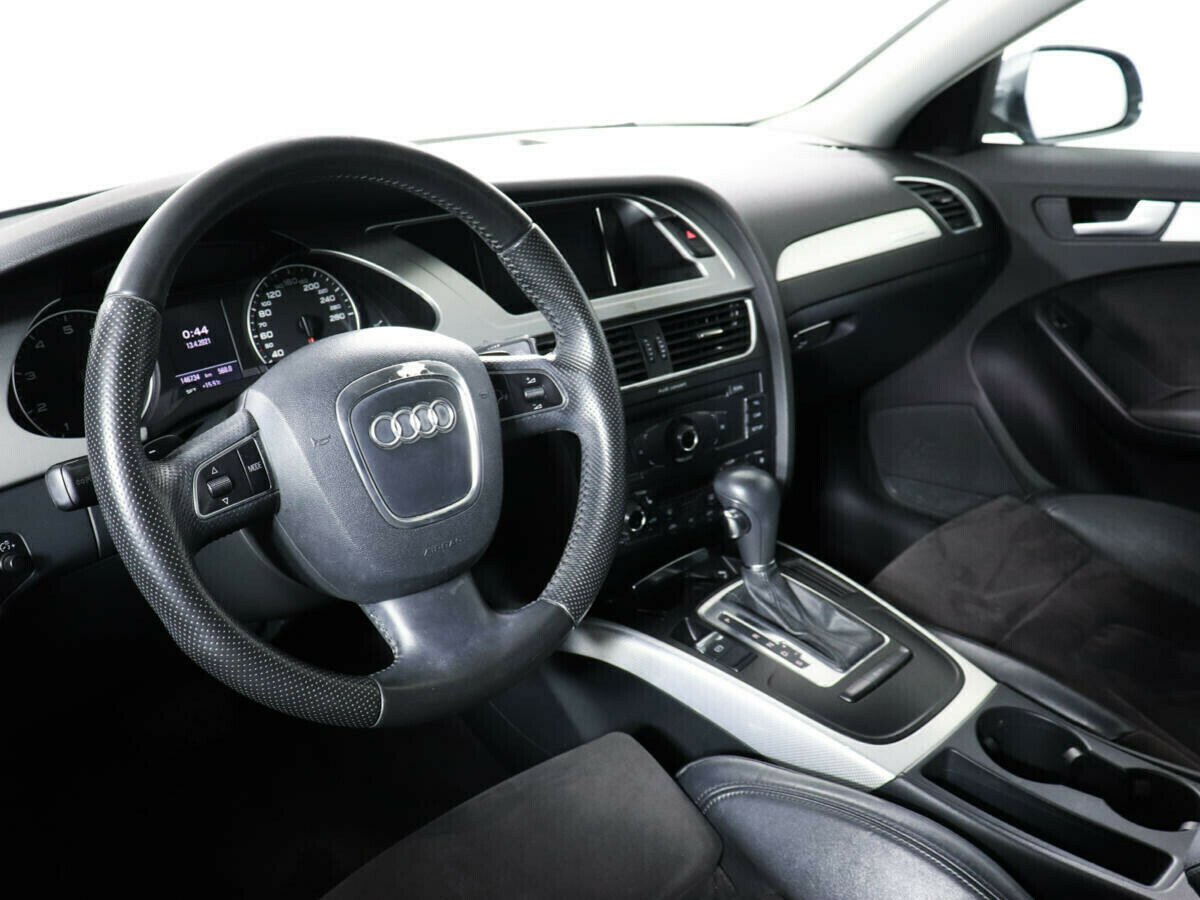 Audi A4 2.0 РКПП, 2011, 143 000 км фото 5