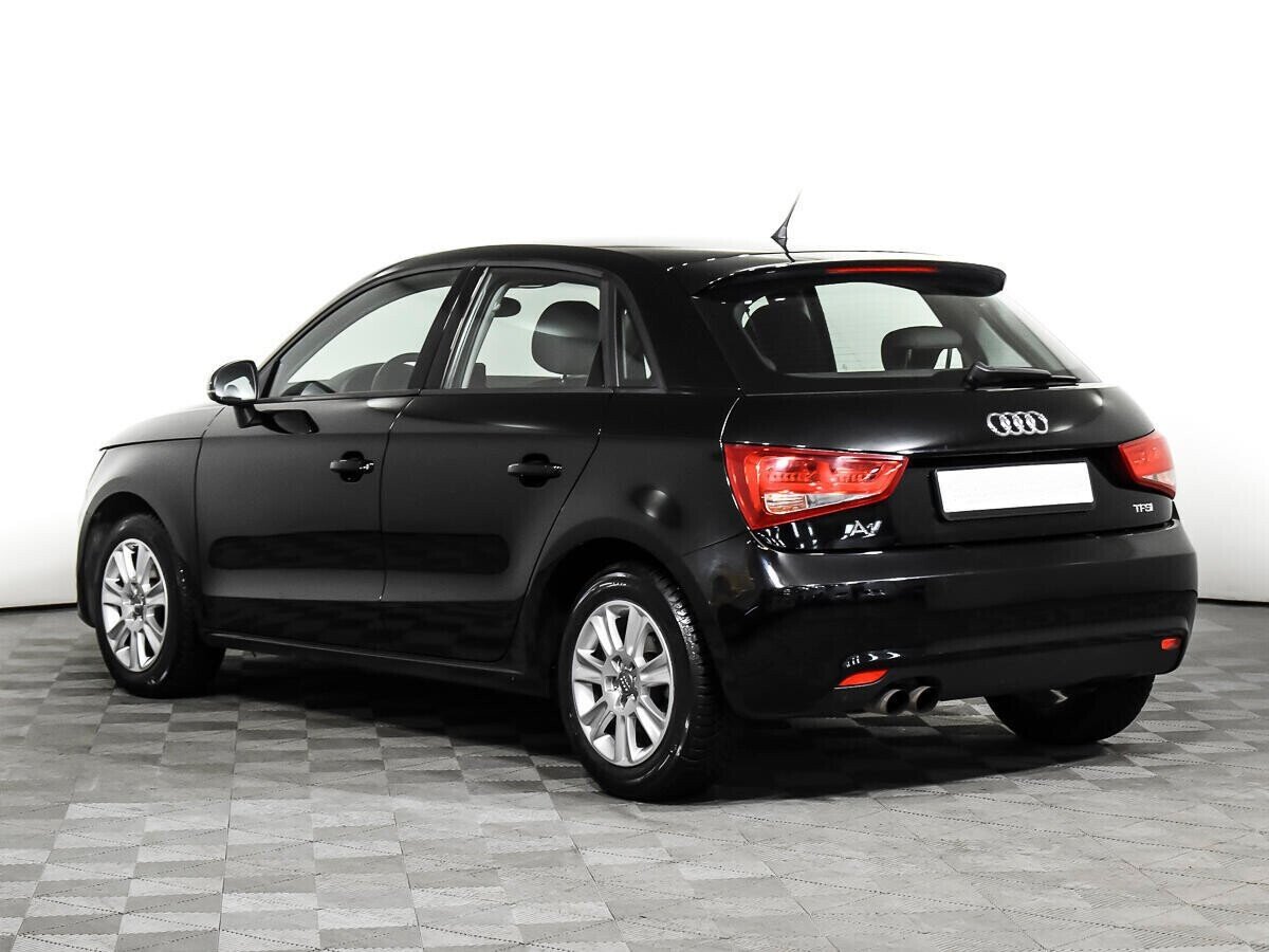 Audi A1 1.0 РКПП, 2014, 116 000 км фото 4