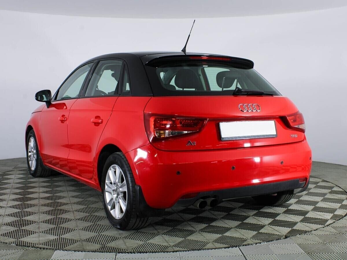 Audi A1 1.0 РКПП, 2014, 116 000 км фото 4