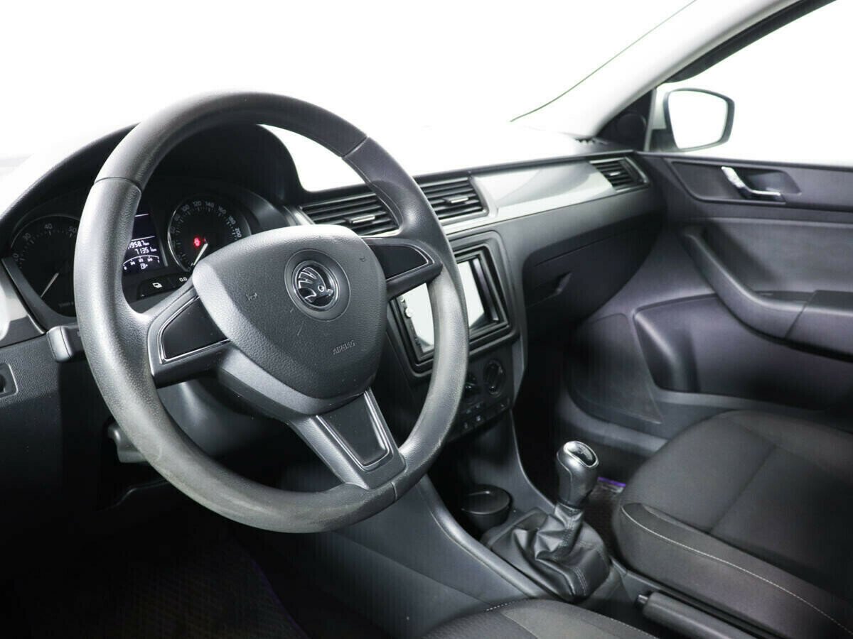 Skoda Rapid 1.4 МКПП, 2014, 117 000 км фото 5