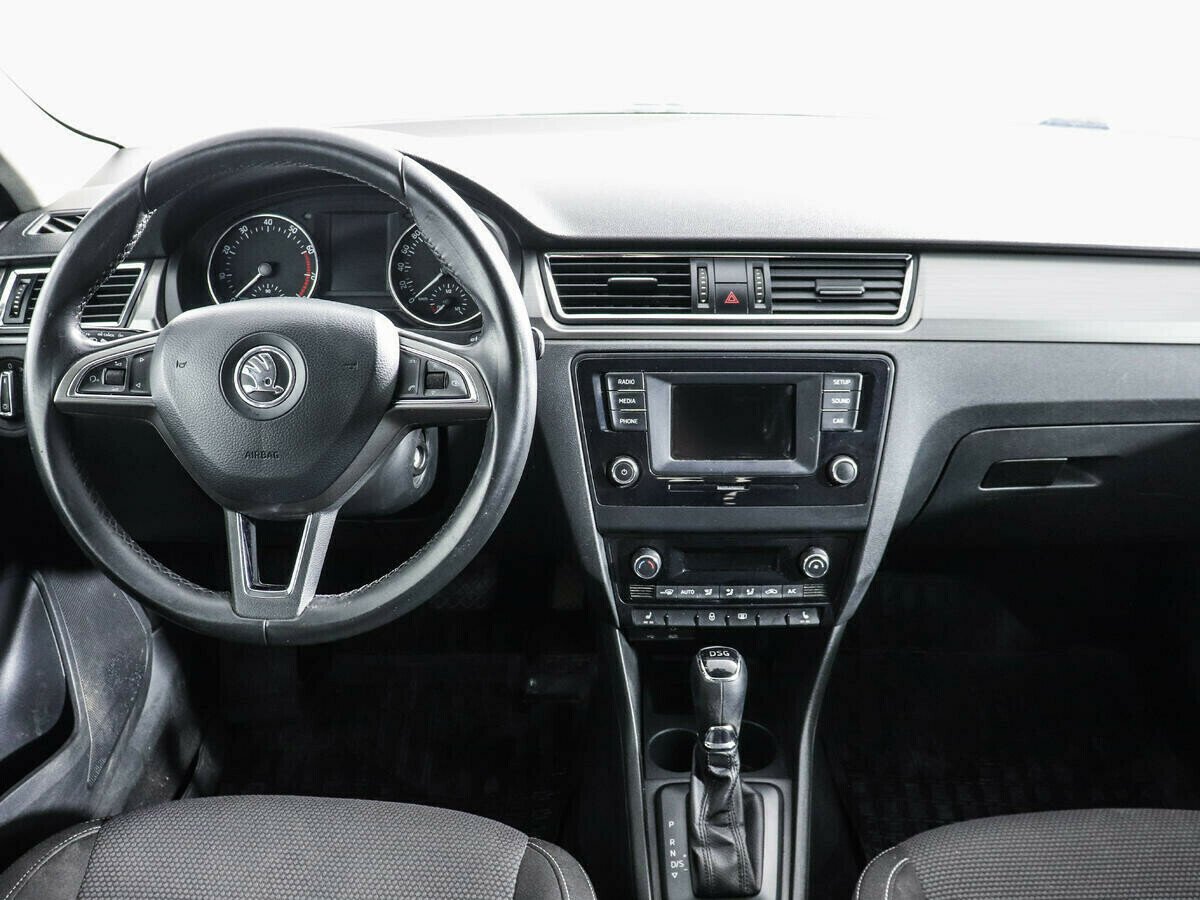 Skoda Rapid 1.4 МКПП, 2015, 110 000 км фото 7