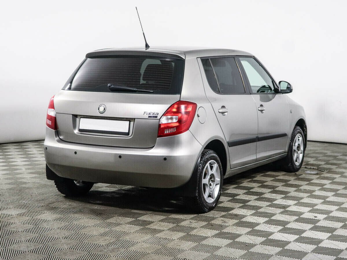 Skoda Fabia 1.4 МКПП, 2010, 165 000 км фото 2