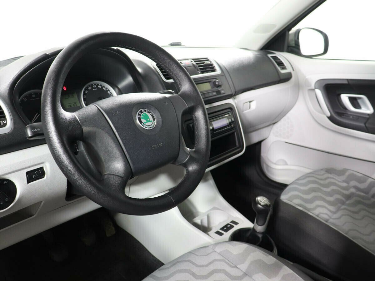 Skoda Fabia 1.4 МКПП, 2010, 165 000 км фото 5