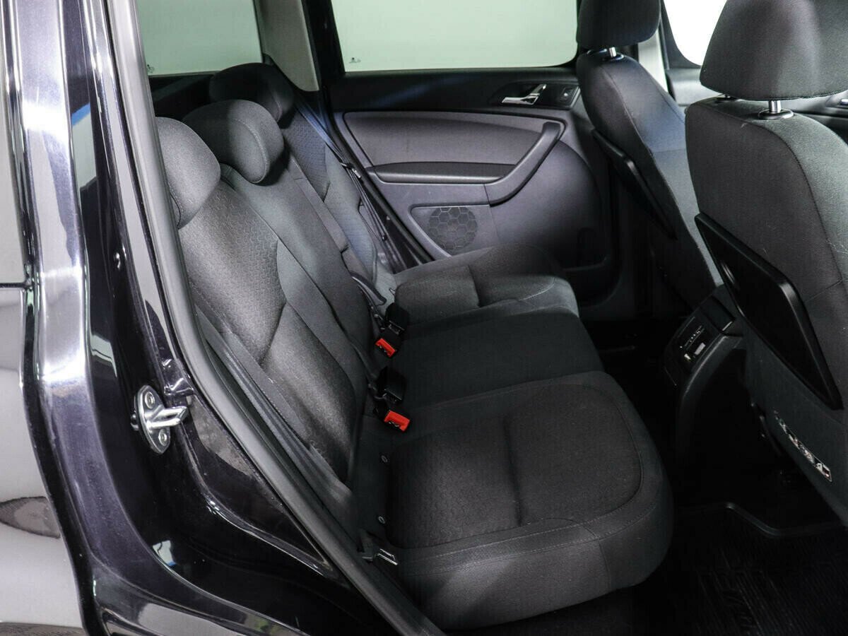 Skoda Yeti 1.2 РКПП, 2012, 143 000 км фото 9