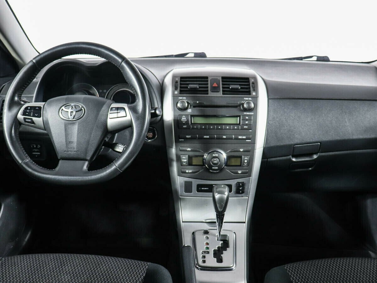 Toyota Corolla 1.6 АКПП, 2010, 160 000 км фото 7
