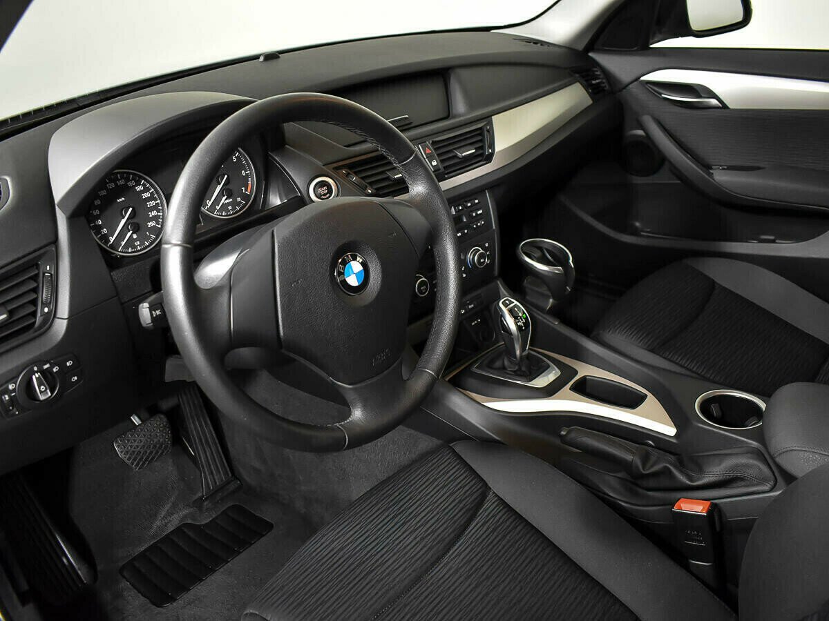 BMW X1 2.0 АКПП, 2012, 137 000 км фото 5