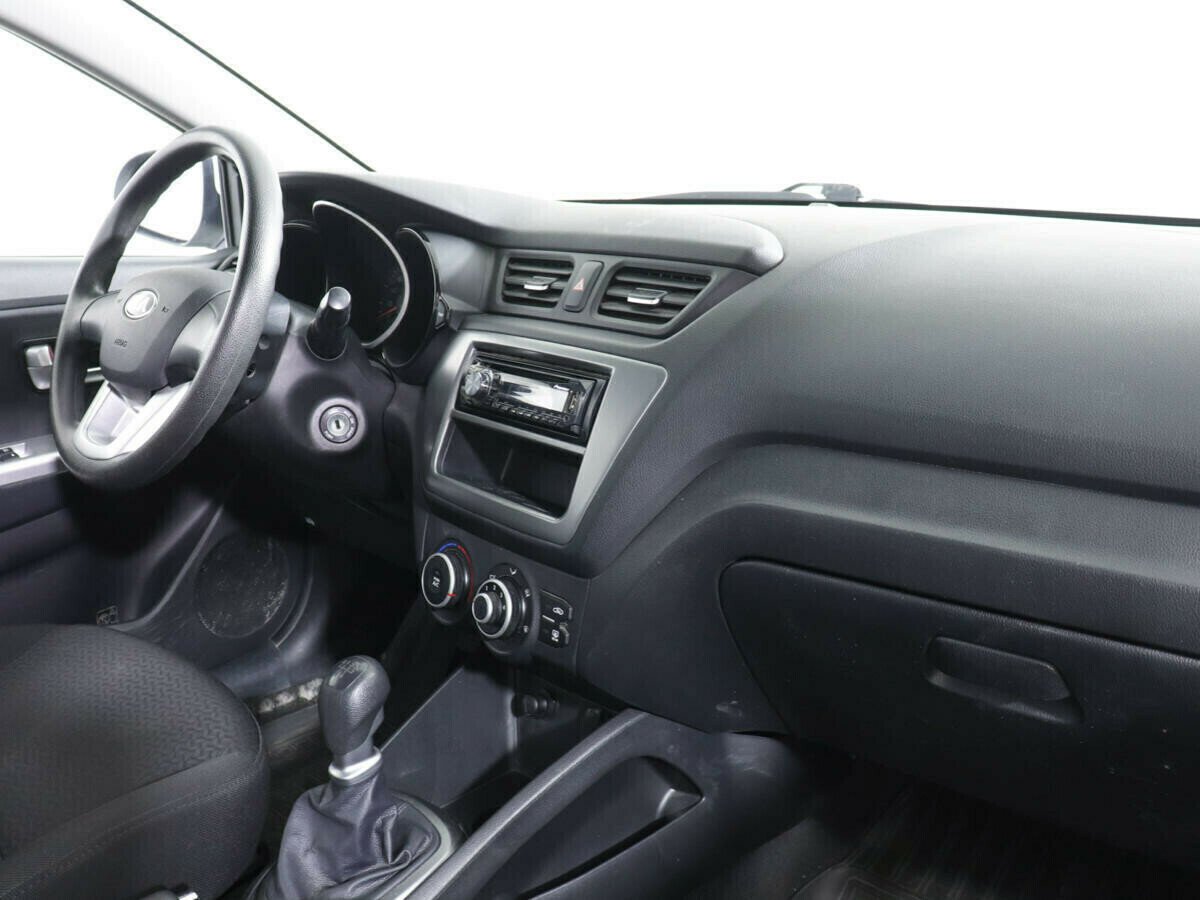 Kia Rio 1.4 МКПП, 2014, 122 000 км фото 7