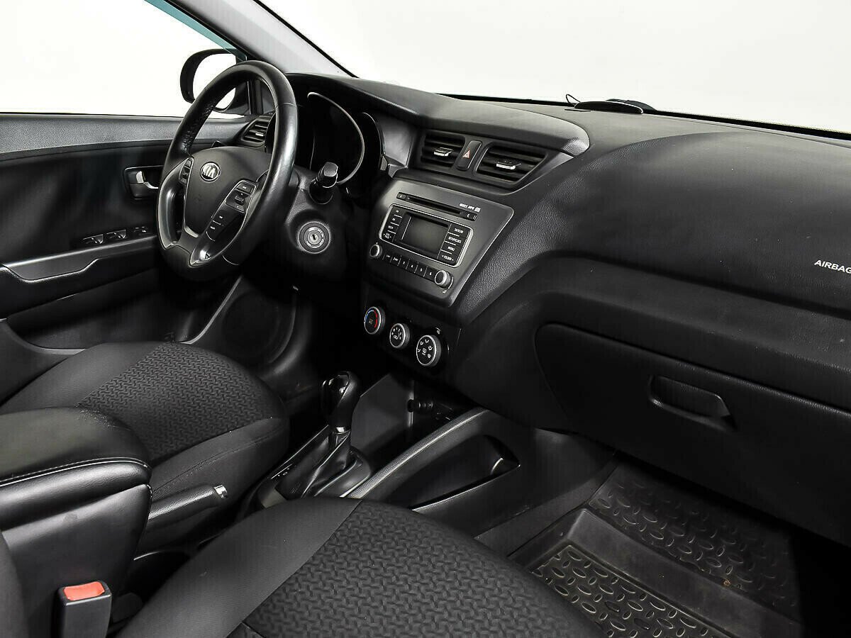 Kia Rio 1.6 АКПП, 2015, 106 000 км фото 7