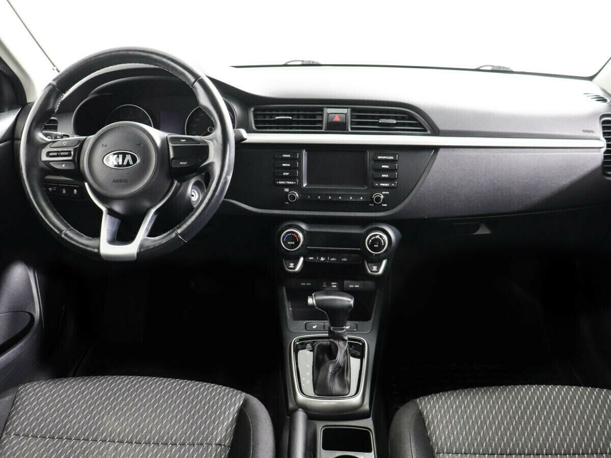 Kia Rio 1.6 АКПП, 2017, 75 000 км фото 9