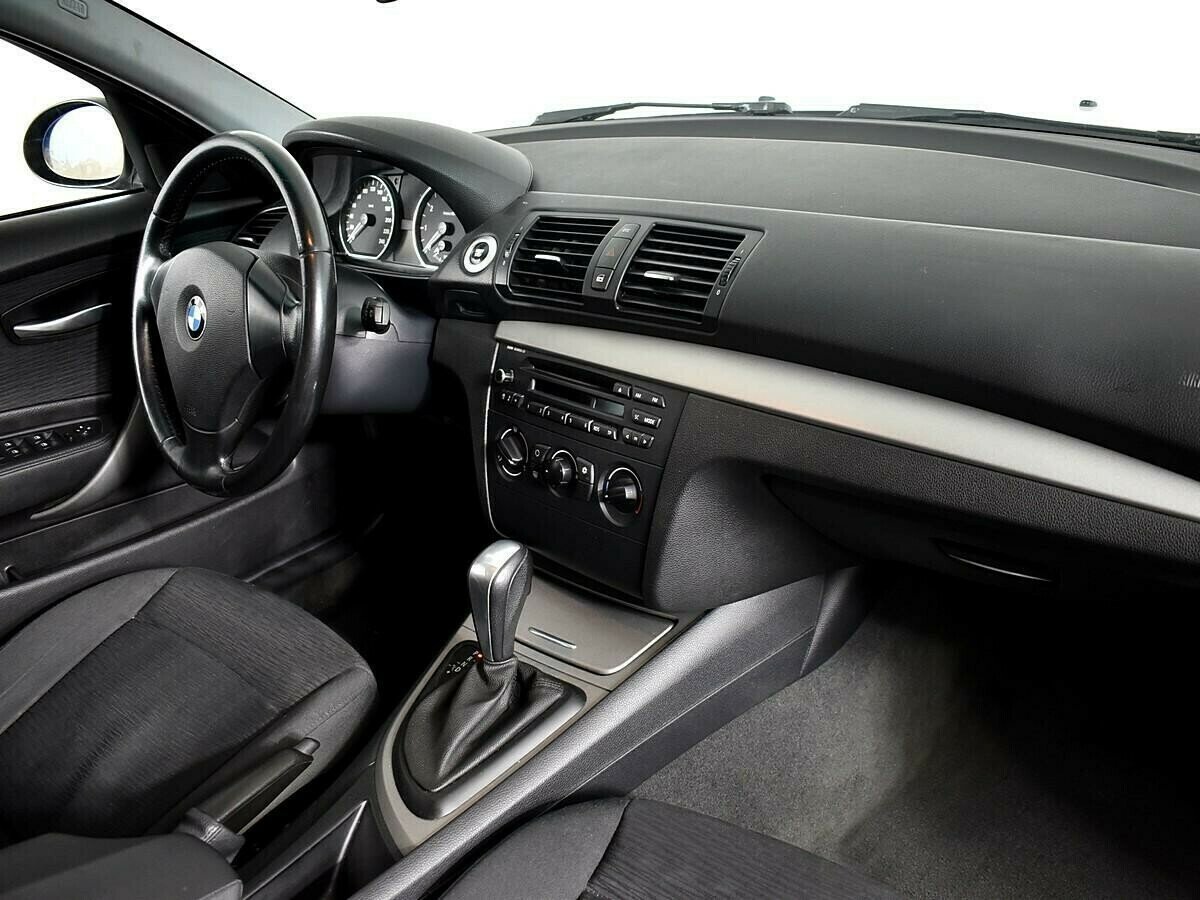 BMW 1 серии 2.0 АКПП, 2009, 174 000 км фото 6