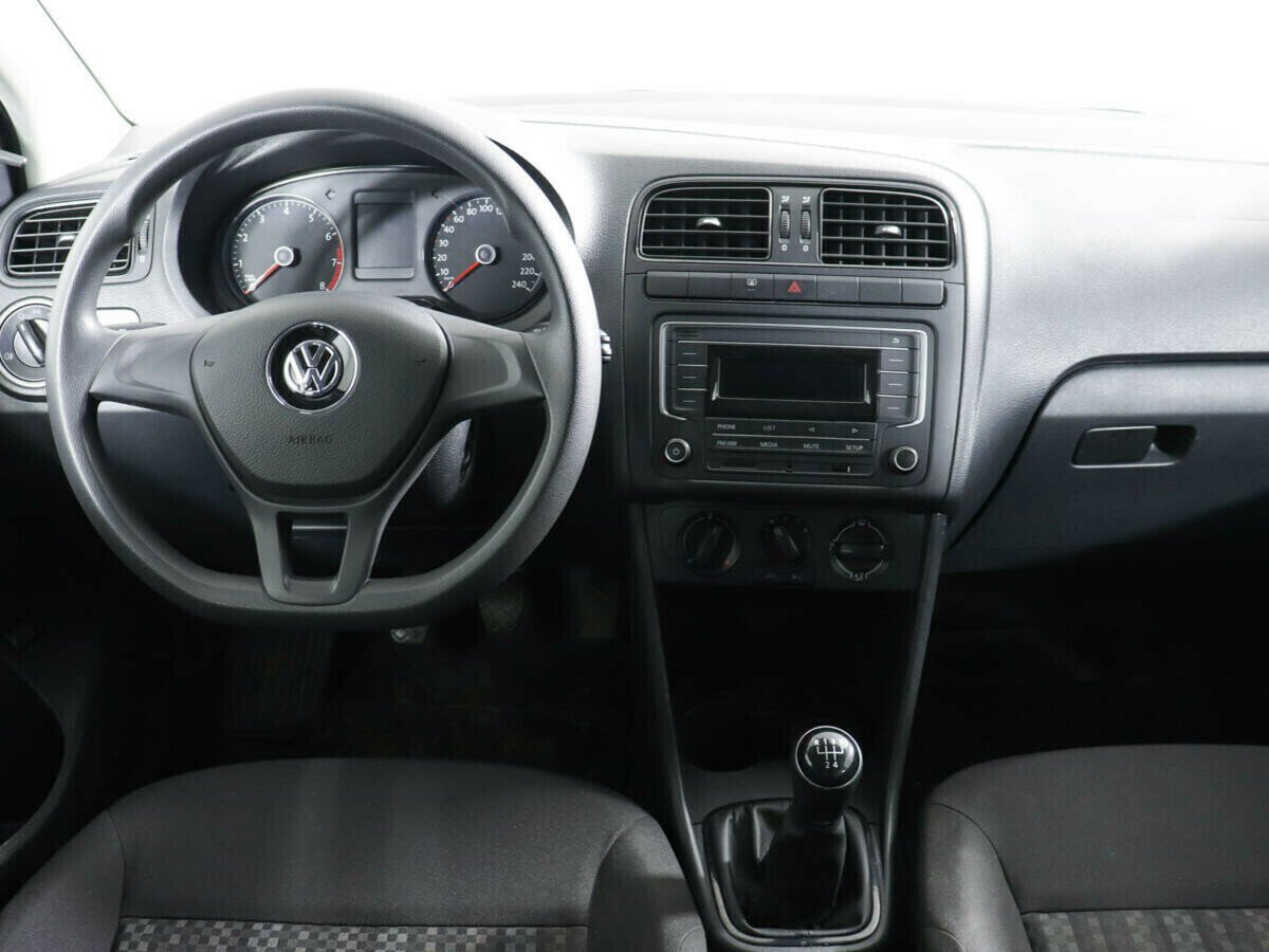 Volkswagen Polo 1.6 МКПП, 2017, 74 000 км фото 5