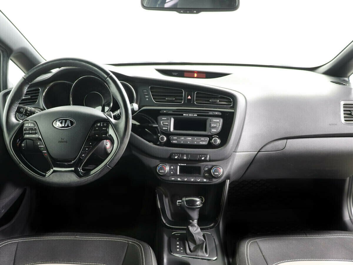 Kia Ceed 1.6 АКПП, 2013, 132 000 км фото 8