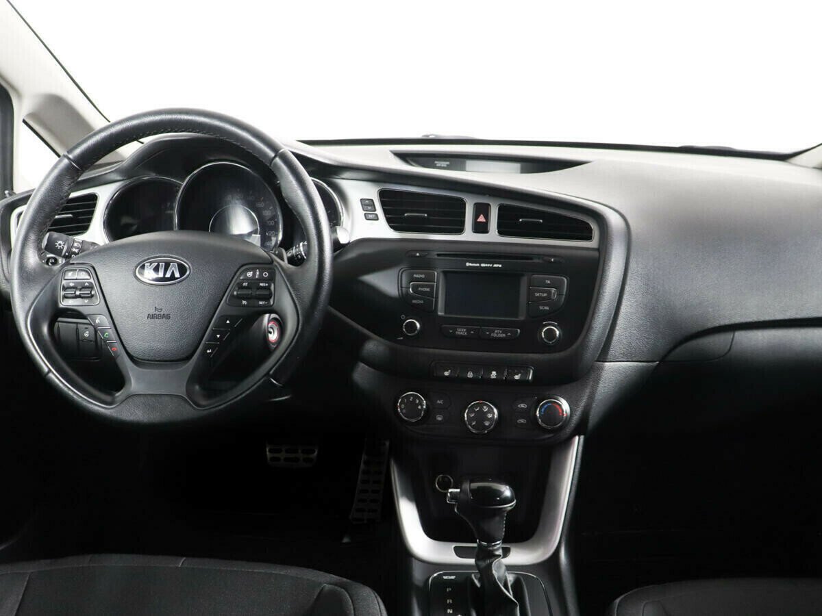 Kia Ceed 1.6 АКПП, 2013, 129 000 км фото 5