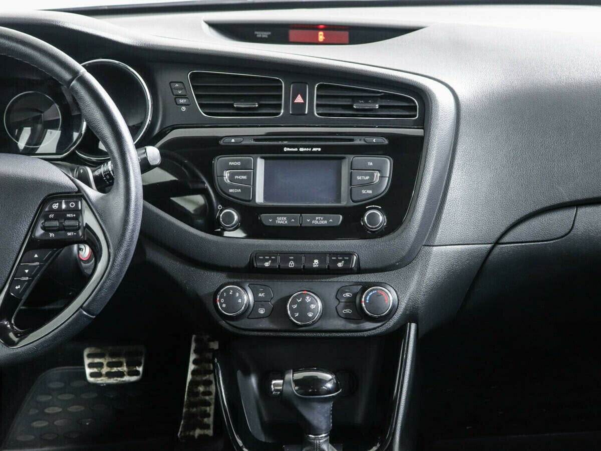 Kia Ceed 1.6 АКПП, 2012, 144 000 км фото 6