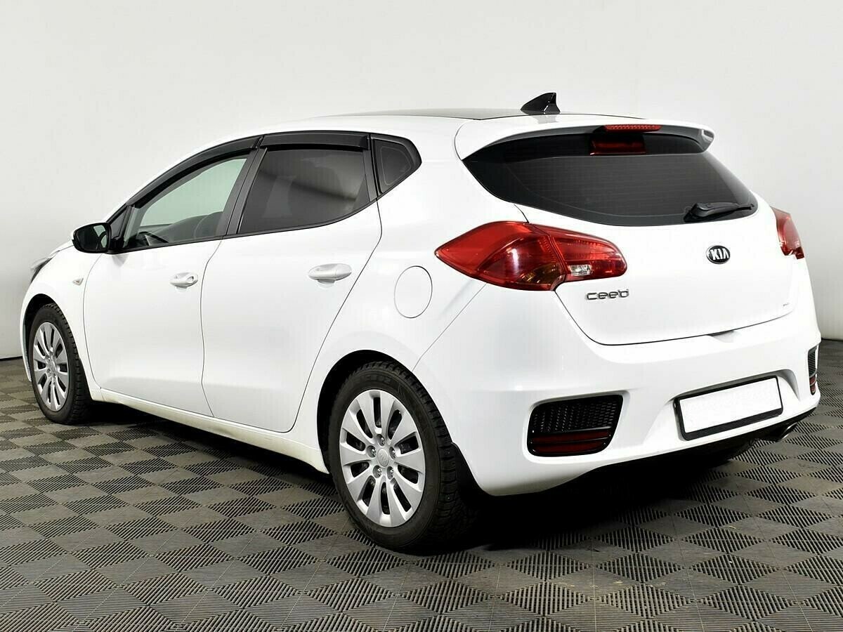 Kia Ceed 1.6 АКПП, 2015, 98 000 км фото 4