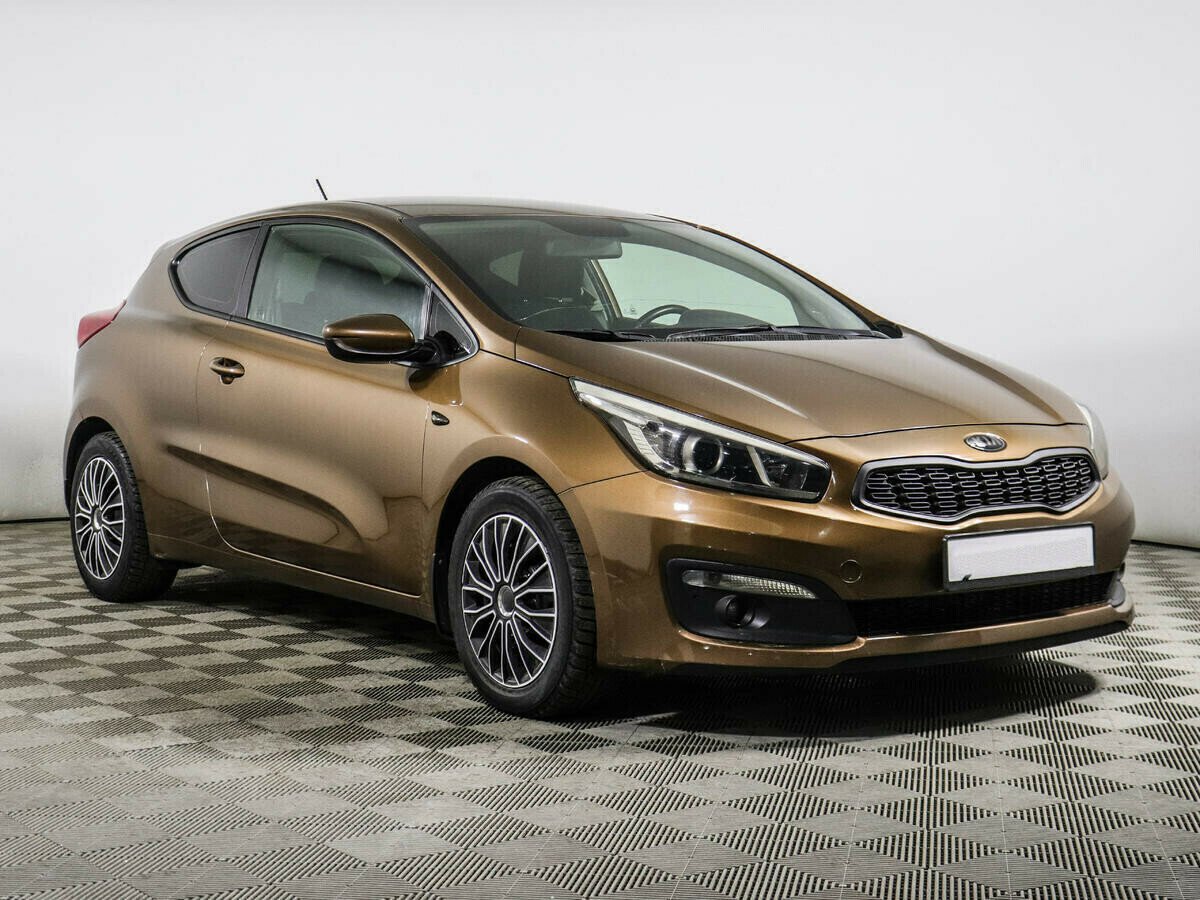 Kia Ceed 1.6 МКПП, 2015, 97 000 км фото 3