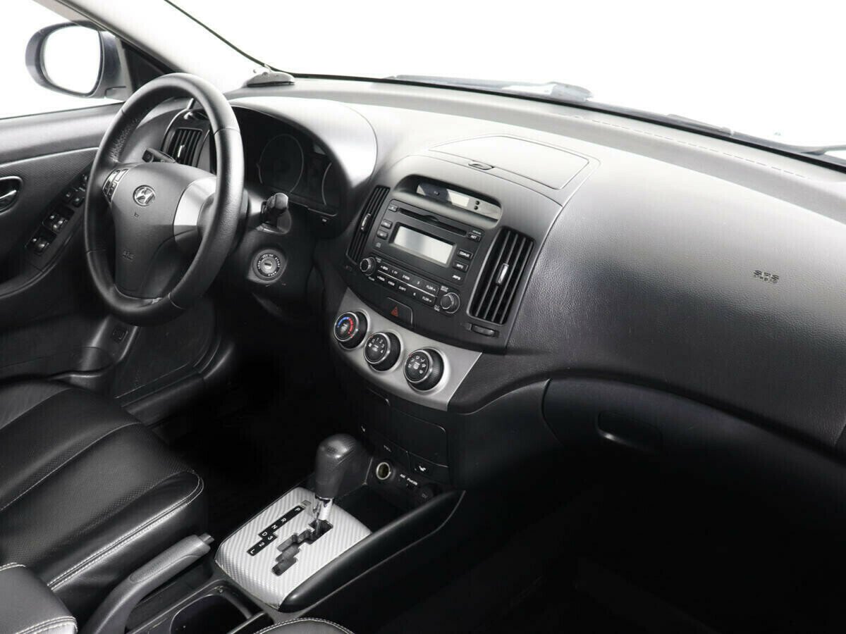Hyundai Elantra 1.6 АКПП, 2011, 158 000 км фото 8