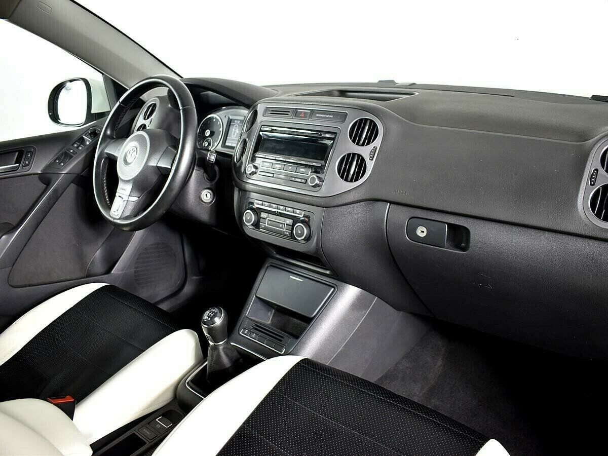 Volkswagen Tiguan 1.4 МКПП, 2011, 151 000 км фото 5