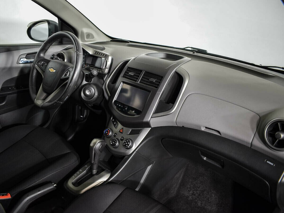 Chevrolet Aveo 1.6 АКПП, 2014, 122 000 км фото 6