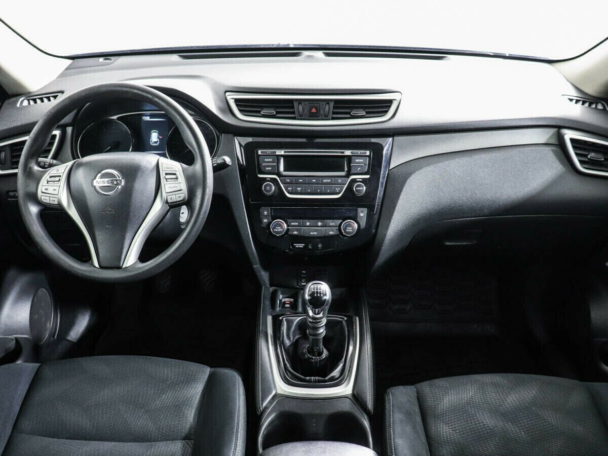 Nissan X-Trail 2.0 МКПП, 2015, 102 000 км фото 6