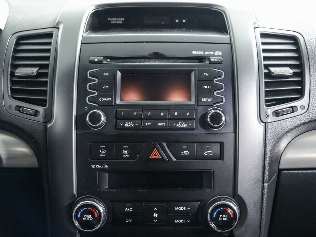 Kia Sorento 2.2 МКПП, 2009, 170 000 км фото 8