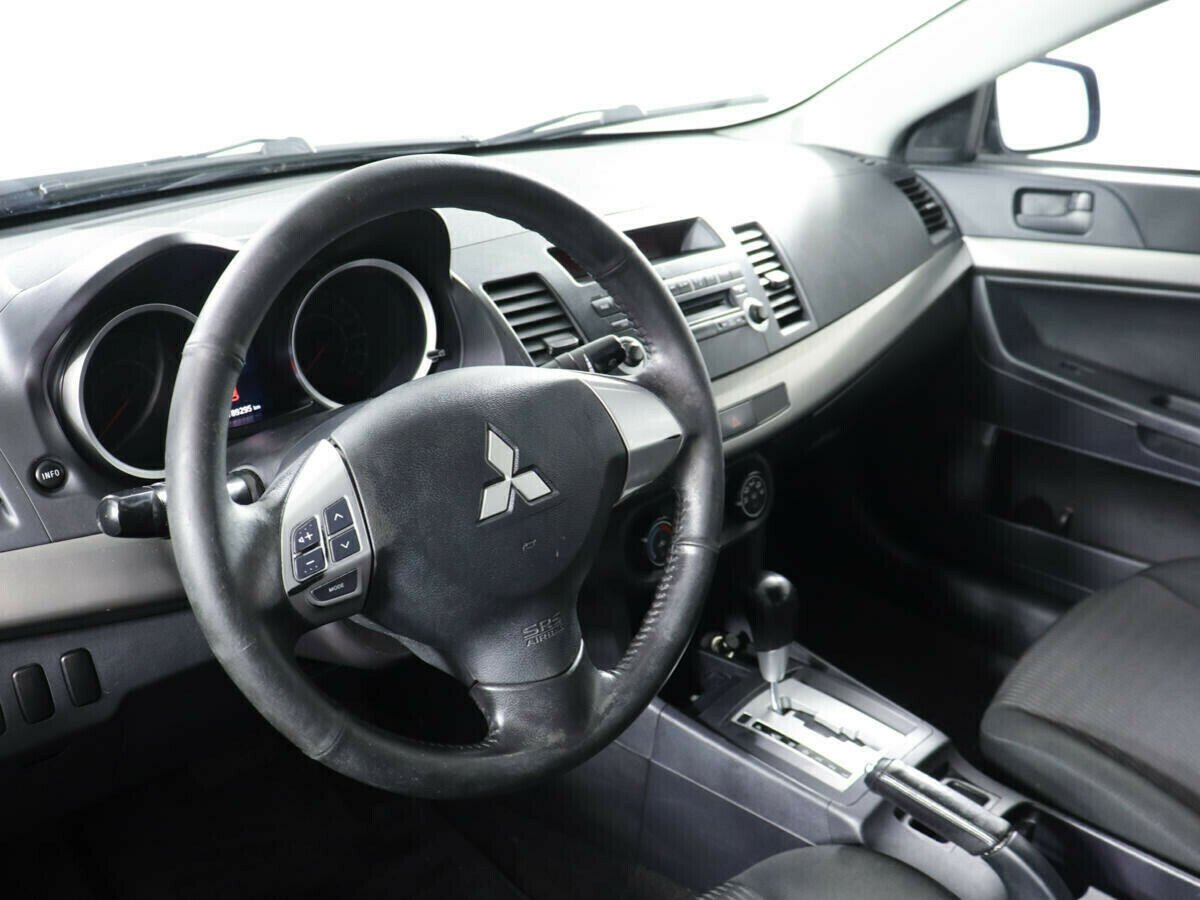 Mitsubishi Lancer 1.6 АКПП, 2012, 139 000 км фото 5