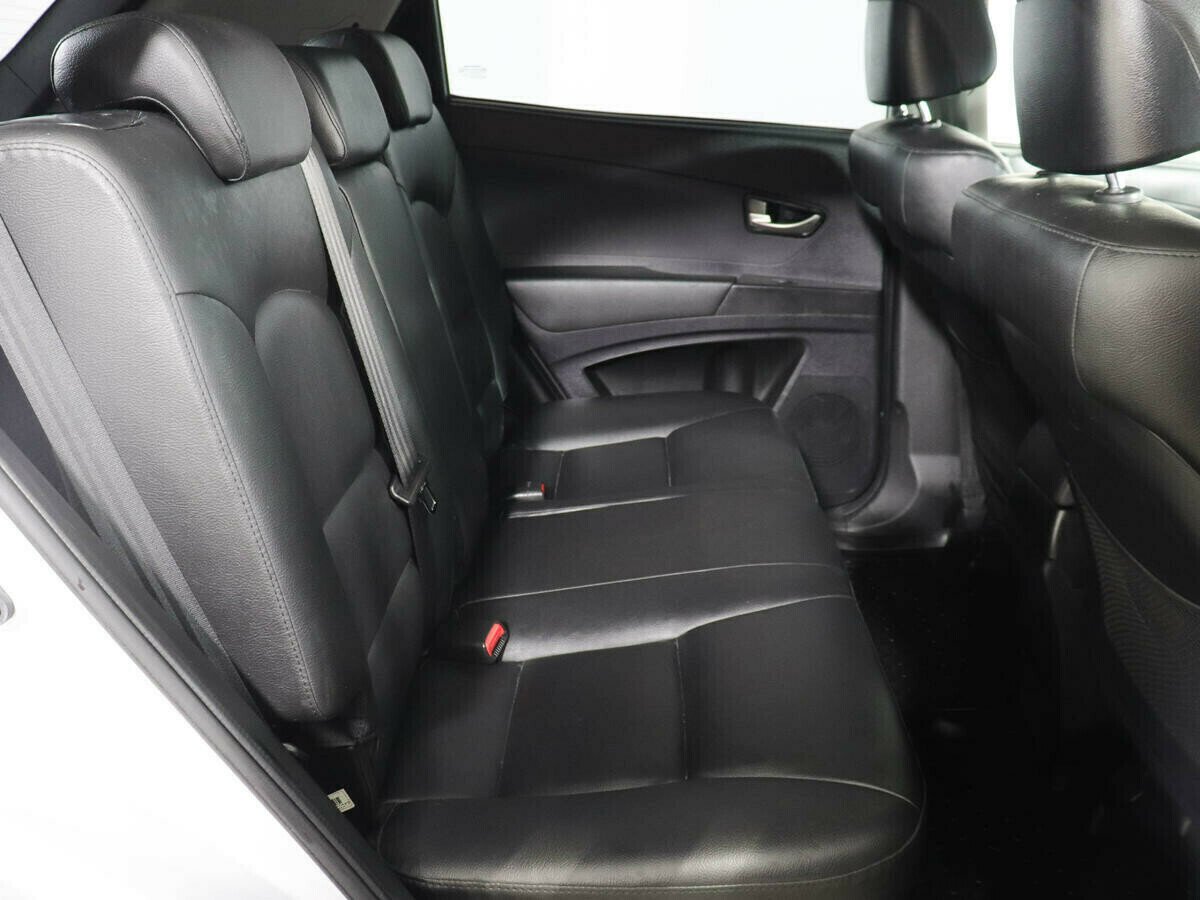 SsangYong Actyon 2.0 АКПП, 2011, 156 000 км фото 8