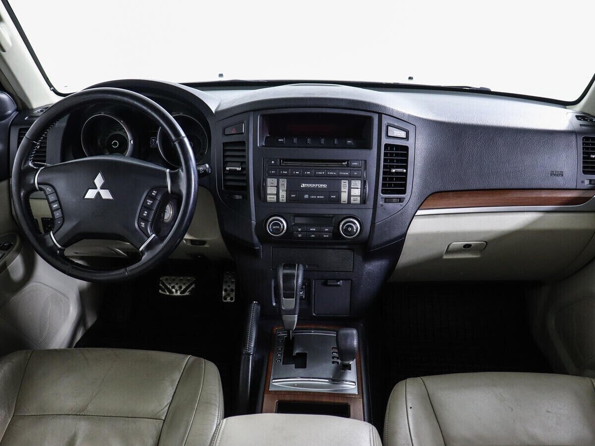 Mitsubishi Pajero 3.8 АКПП, 2008, 186 000 км фото 6