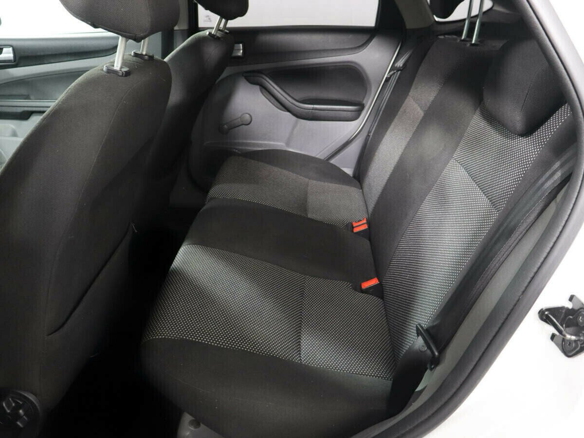 Ford Focus 1.0 МКПП, 2011, 147 000 км фото 10