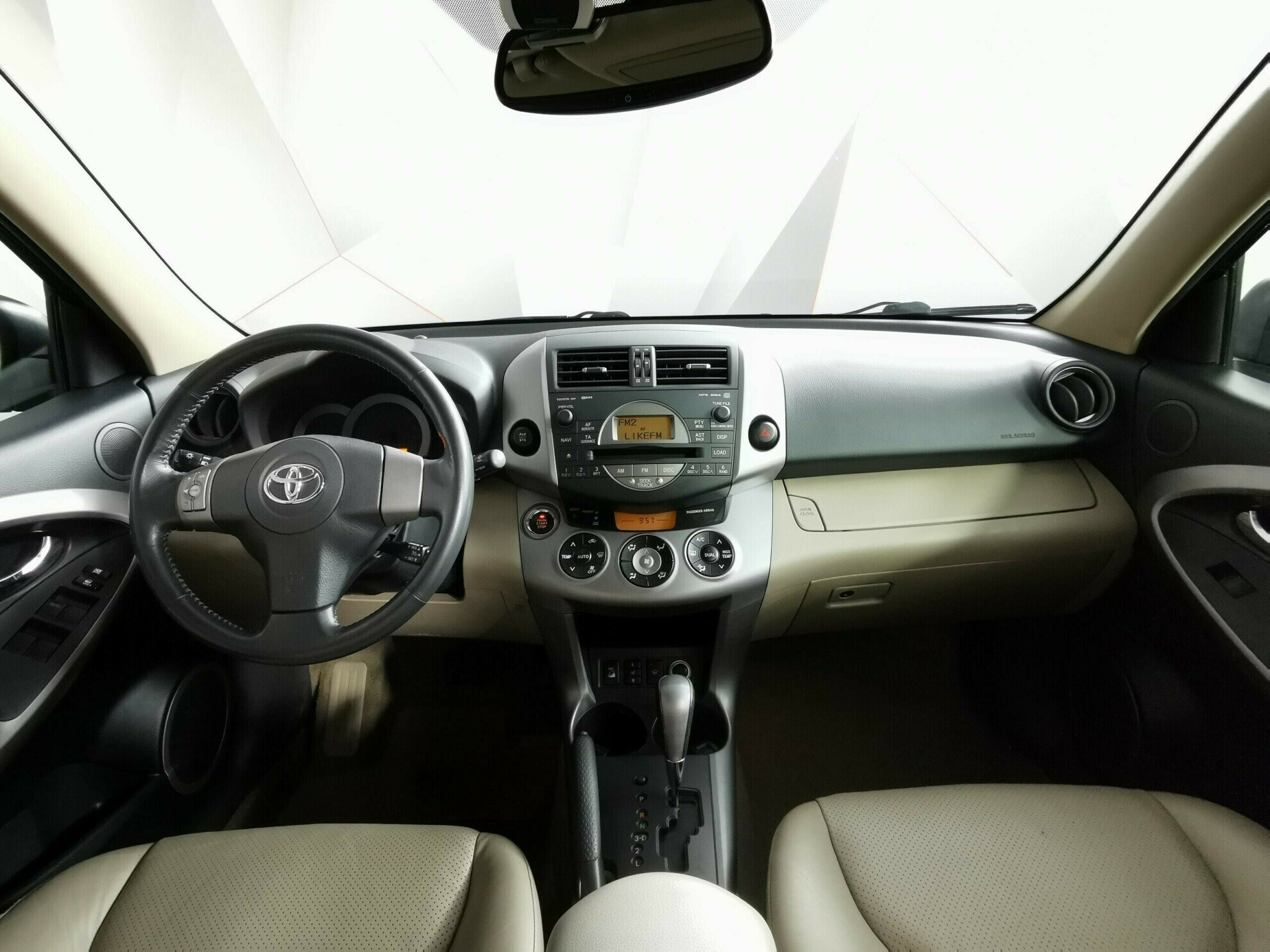 Toyota RAV4 2.0 АКПП, 2006, 208 000 км фото 6