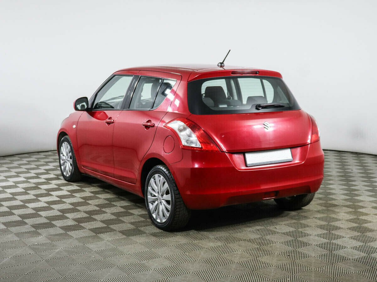 Suzuki Swift 1.6 МКПП, 2010, 162 000 км фото 3