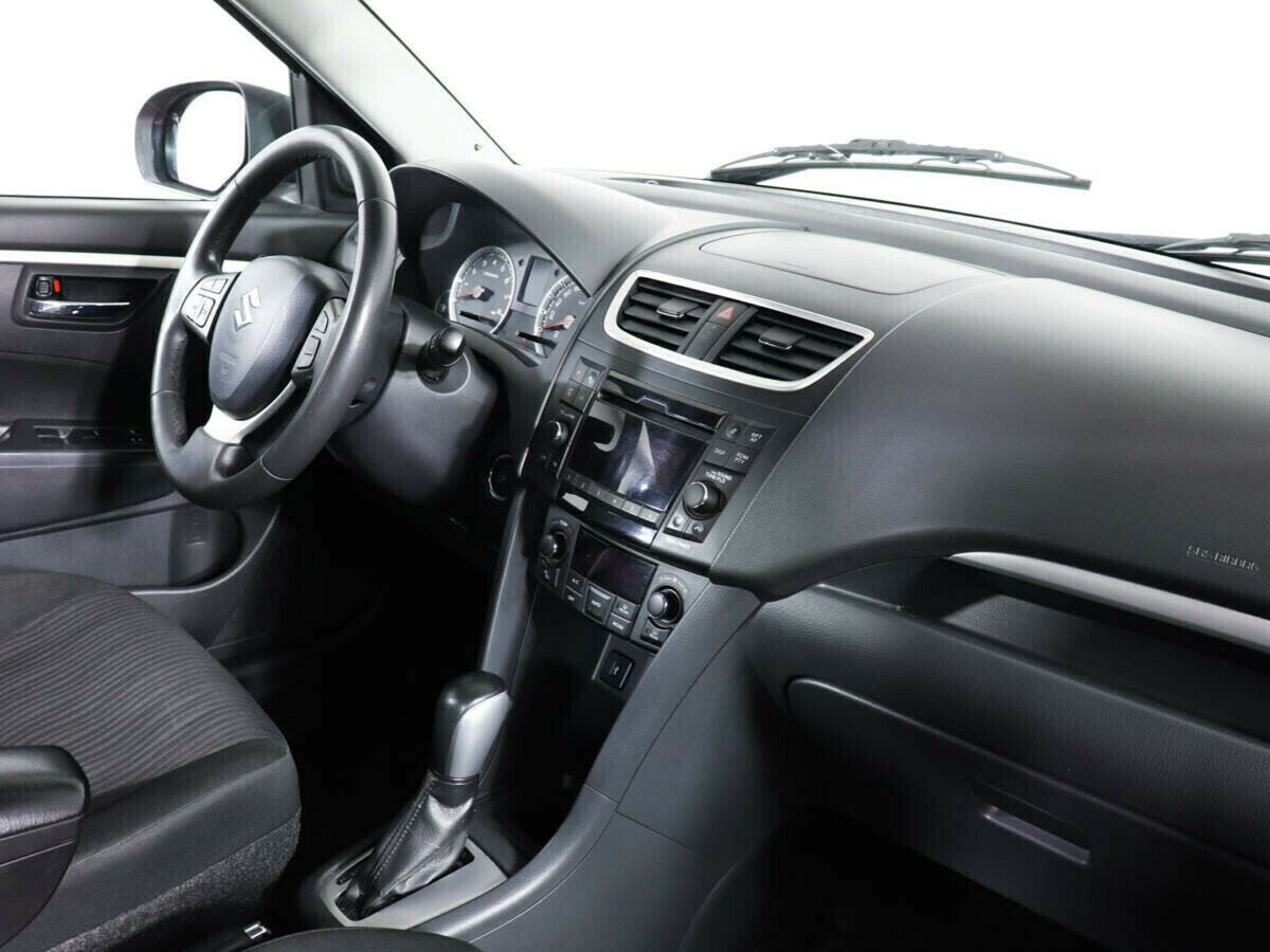 Suzuki Swift 1.6 МКПП, 2010, 162 000 км фото 6