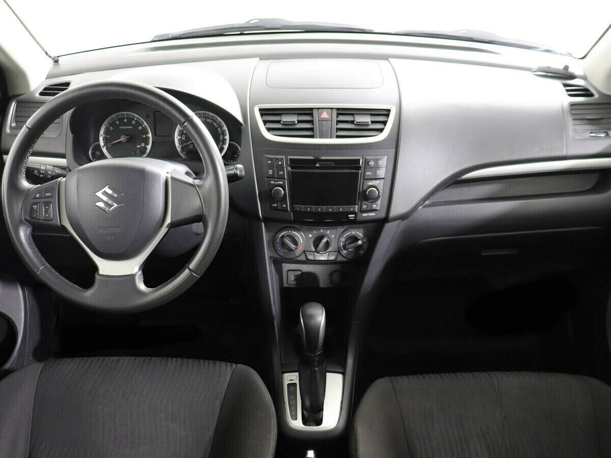 Suzuki Swift 1.2 АКПП, 2012, 131 000 км фото 6