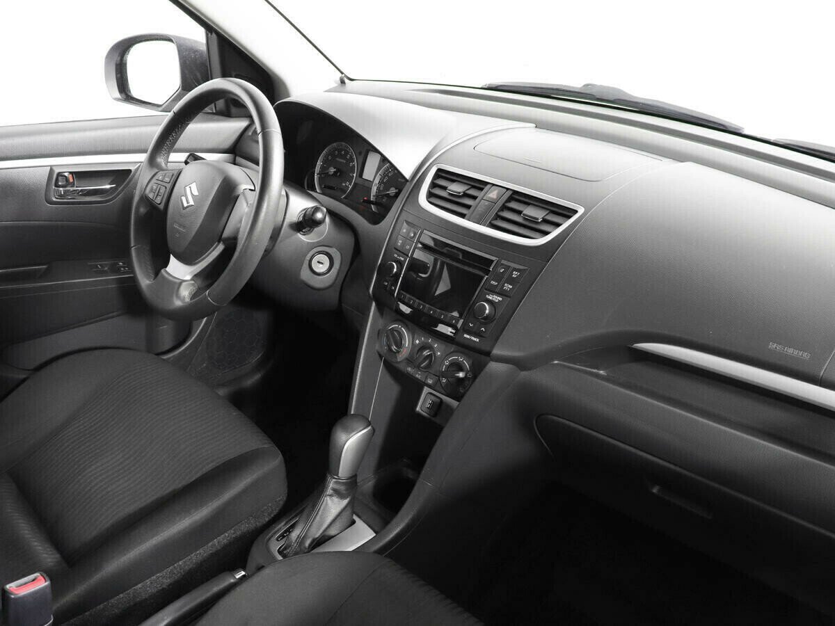 Suzuki Swift 1.2 АКПП, 2012, 131 000 км фото 8