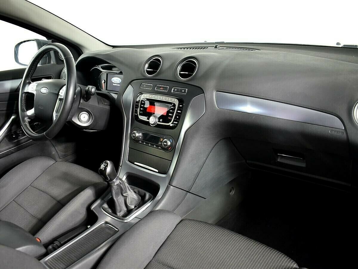 Ford Mondeo 2.0 МКПП, 2013, 134 000 км фото 5