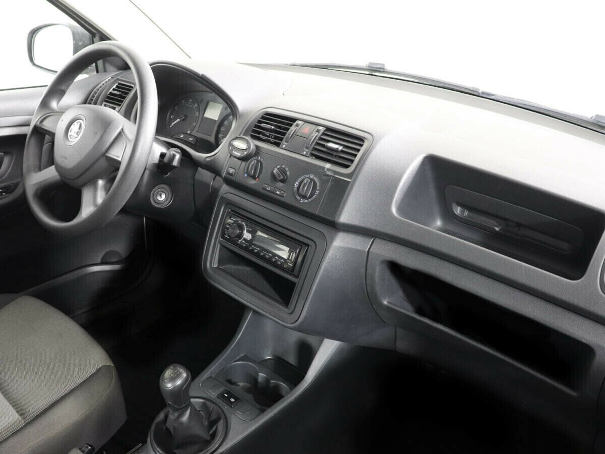 Skoda Fabia 1.2 МКПП, 2013, 119 000 км фото 5