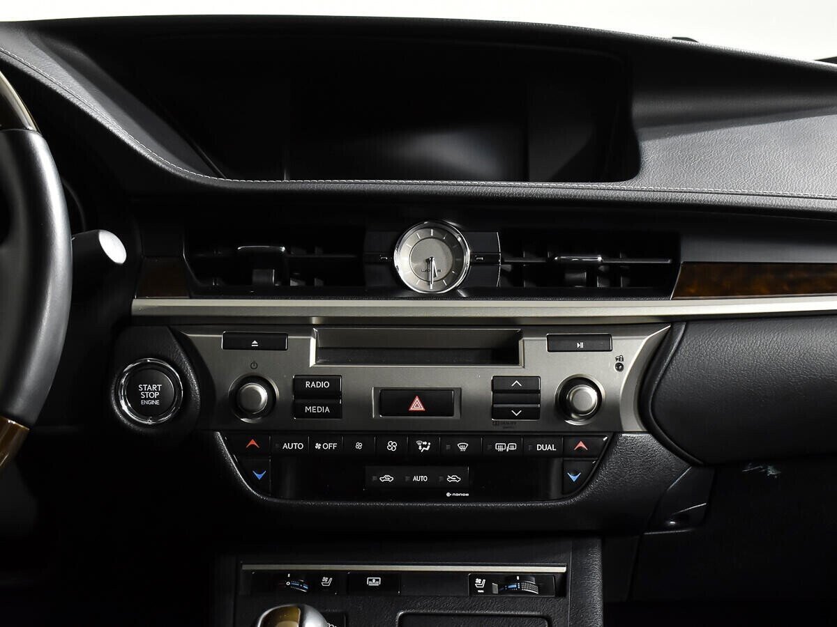 Lexus ES 2.5 АКПП, 2014, 112 000 км фото 8