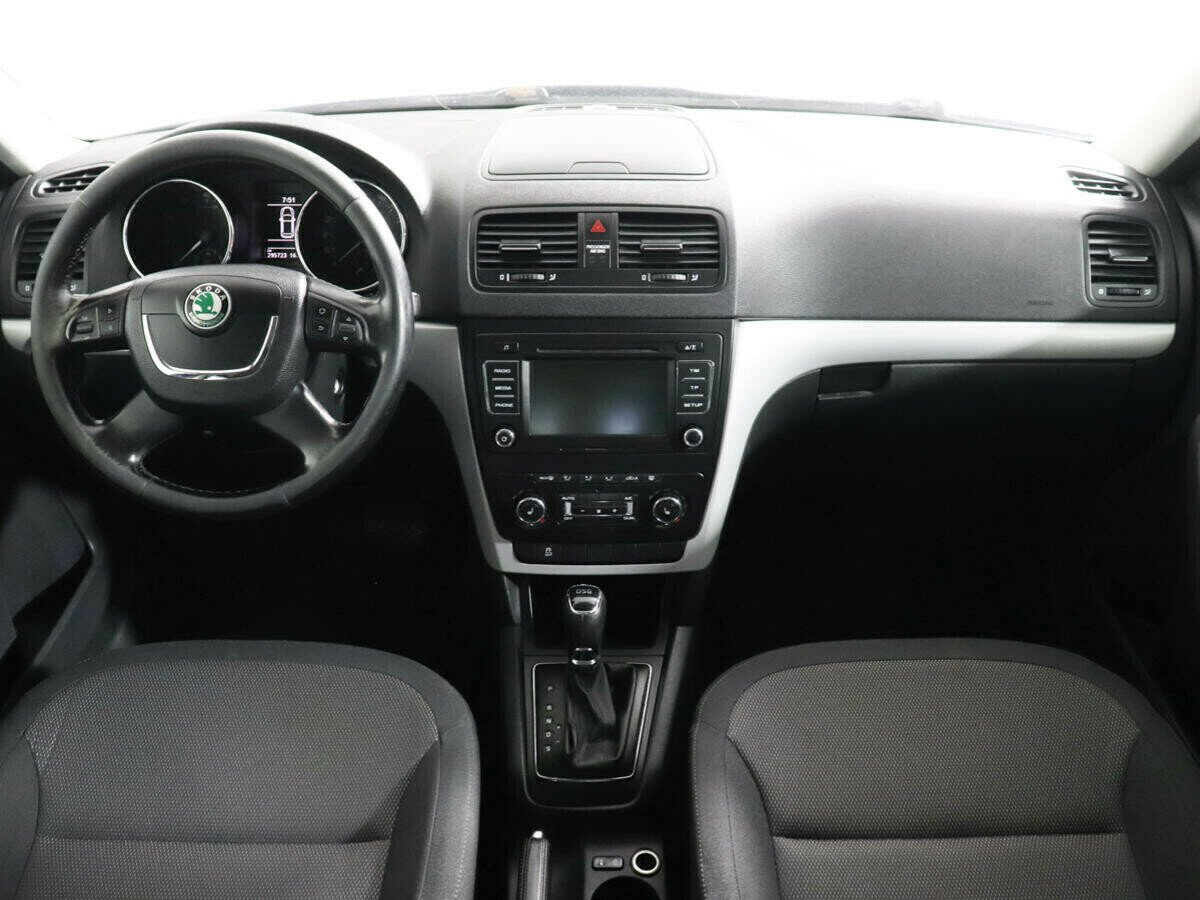 Skoda Yeti 1.2 РКПП, 2012, 137 000 км фото 8