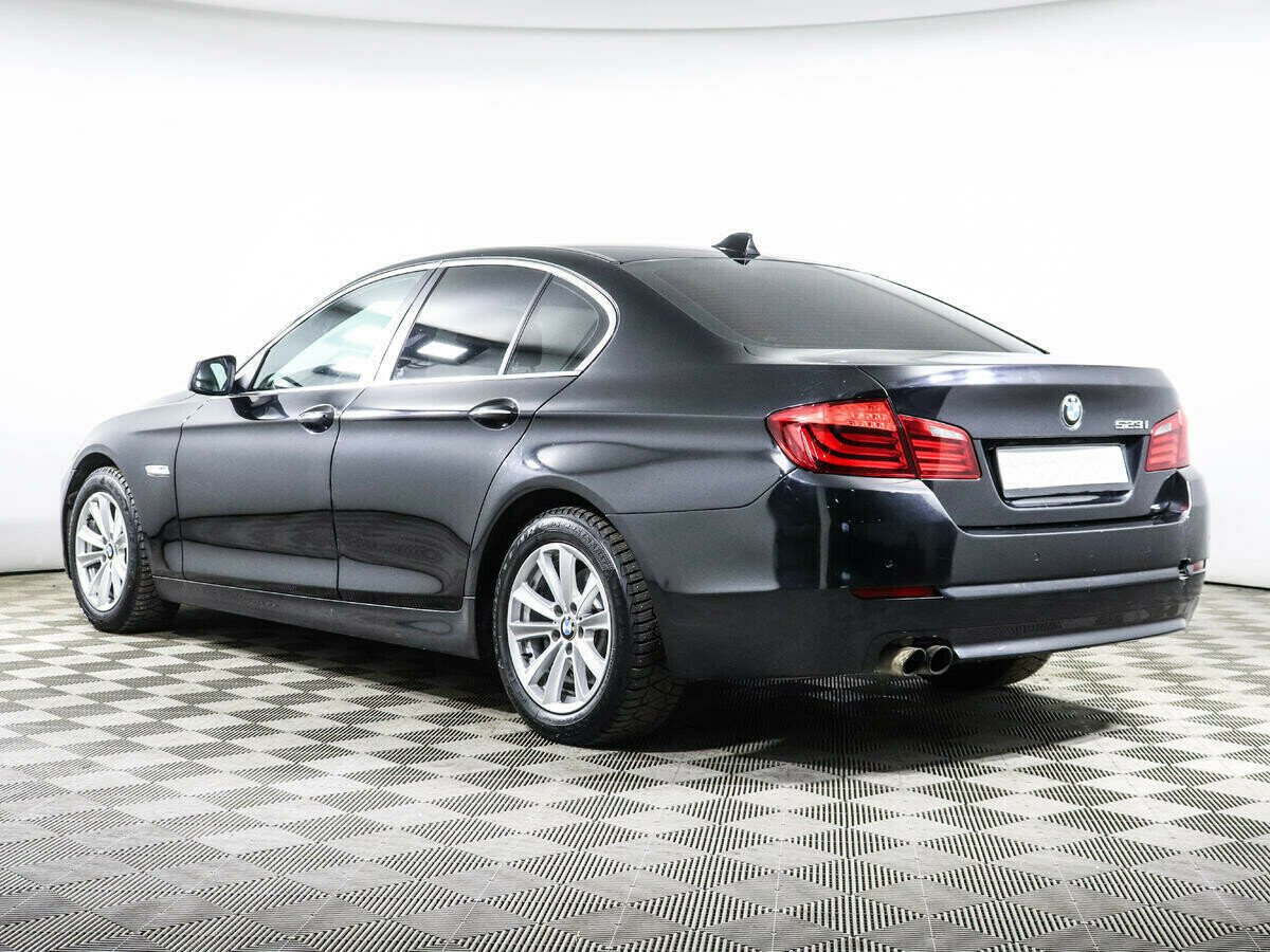 BMW 5 серии 2.5 АКПП, 2010, 155 000 км фото 4