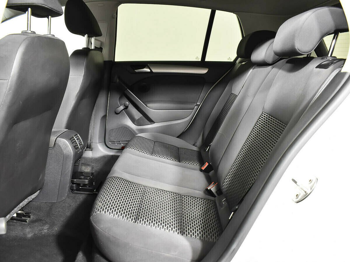 Volkswagen Golf 1.2 РКПП, 2011, 143 000 км фото 10