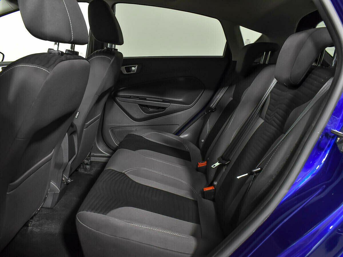 Ford Fiesta 1.6 РКПП, 2015, 106 000 км фото 10