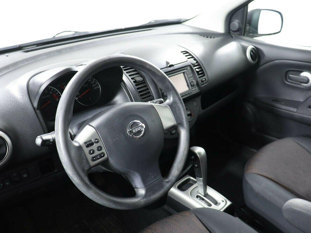 Nissan Note 1.6 АКПП, 2011, 144 000 км фото 6
