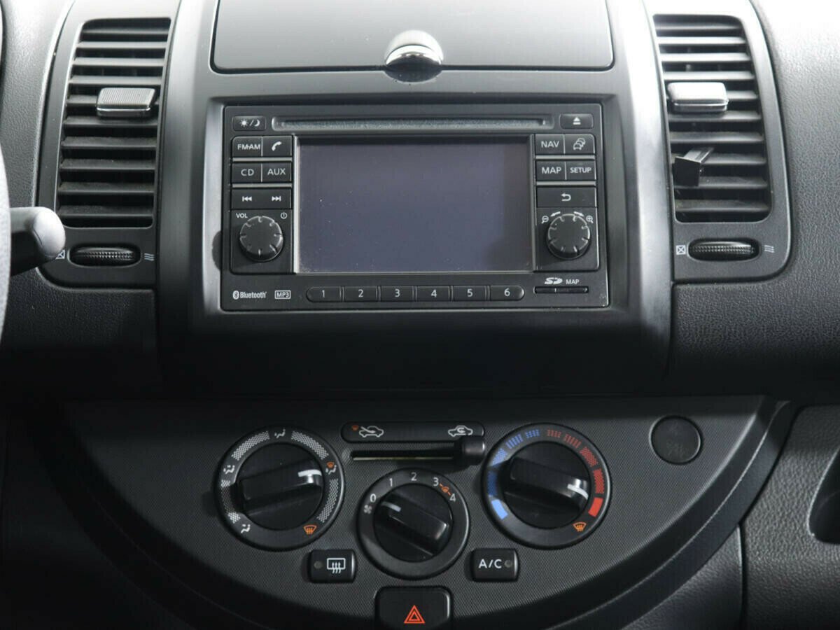 Nissan Note 1.6 АКПП, 2011, 144 000 км фото 9